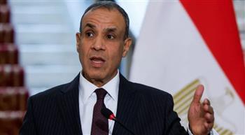 وزير الخارجية يؤكد لنظيره الفرنسي: مصر تقف مع سوريا