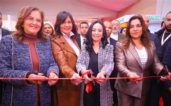   وزيرة التضامن الاجتماعي تفتتح معرض "ديارنا للحرف اليدوية والتراثية"