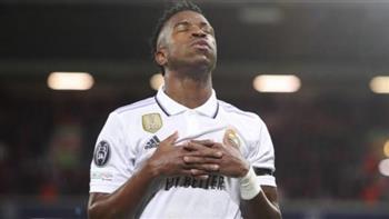 ريال مدريد يقترب من تجديد عقد فينيسيوس
