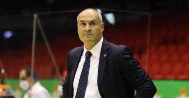 من هو كورو سيجورا مدرب الزمالك الجديد في كرة السلة؟
