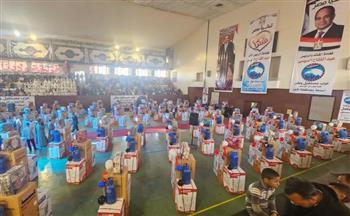 محافظ قنا يشارك في احتفالية توزيع 100 جهاز عروس