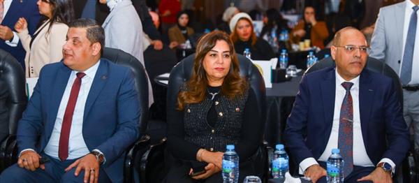 وزيرة التنمية المحلية تشهد المؤتمر السنوي لمؤسسة صناع الخير للتنمية