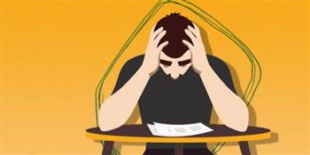   بين القلق والتوتر.. هل تحول استهلاك الأخبار إلى أزمة نفسية؟  