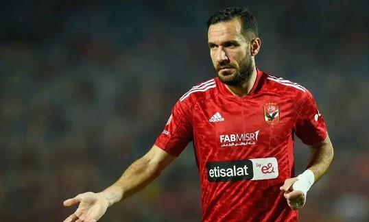 موقف علي معلول من المشاركة في مباراة القمة أمام الزمالك