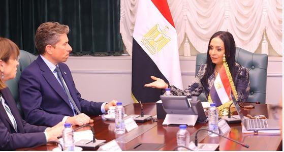 وزيرة التضامن تلتقي وكيل الأمين العام للأمم المتحدة ومنسق الإغاثة الطارئة