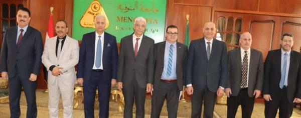 رئيس جامعة المنوفية يستقبل وفد جامعة لويفيل الأمريكية لبحث آفاق التعاون المشترك