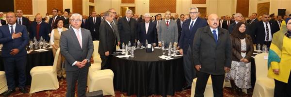 رئيس جامعة الزقازيق يشهد احتفالية إطلاق المبادرة الرئاسية "تحالف وتنمية"