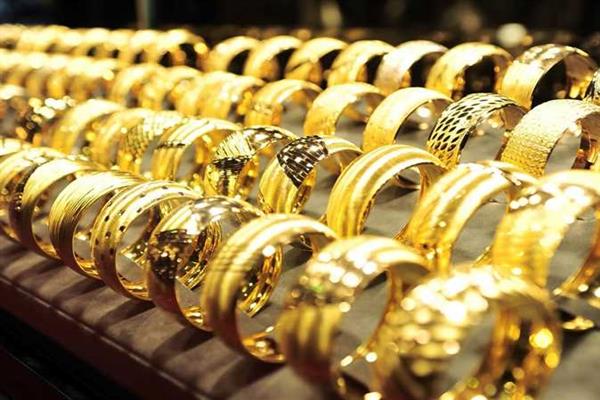 بعد ارتفاعه عالميا.. الذهب يتراجع يوم الثلاثاء 18 فبراير