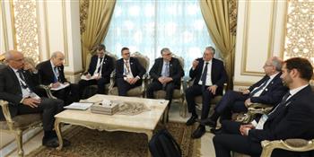   مباحثات مشتركة بين وزير البترول والرئيس التنفيذي لشركة توتال العالمية 
