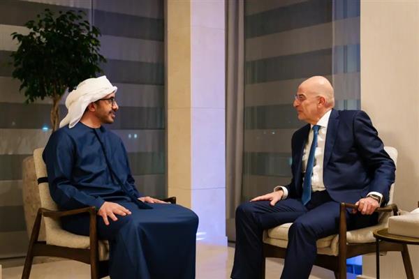 الإمارات واليونان تبحثان مجمل الأوضاع في المنطقة والقضايا الإقليمية والدولية