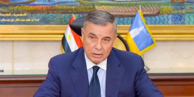تموين الإسكندرية تضبط لحوم و كبدة مجهولة المصدر داخل أحد الثلاجات 