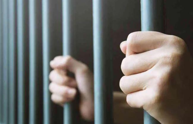 السجن 15 عاما لميكانيكى وسائق لاتهامهما بقتل شخص فى البحيرة