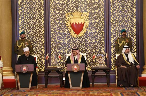ملك البحرين: لا عز لهذه الأمة ولا سلطان إلا بوحدتها