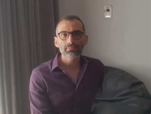 السيناريست محمد رجاء يكشف عن أسماء الشخصيات الرئيسية لـ نص الشعب اسمه محمد