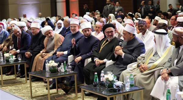 الحوار الإسلامي: التيارات المتطرفة تشوه صورة الإسلام والوحدة الإسلامية سبيلنا لاستعادة أمجاد الأمة