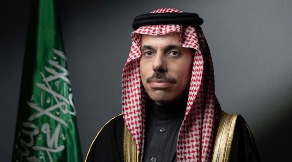 وزير الخارجية السعودي يبحث ونظيريه الفرنسي والأسترالية تطورات الأوضاع الإقليمية