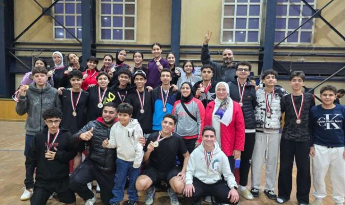 الزهور يتوج ببطولة الجمهورية للريشة الطائرة
