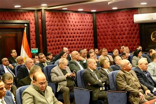 وزير الإسكان يشهد ندوة مستقبل وطن بحضور الأمين العام ونواب رئيس الحزب وقيادات الأمانة المركزية