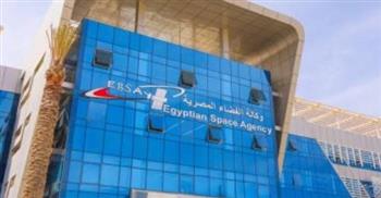   السفير الفرنسي بالقاهرة يشيد بتطور وكالة الفضاء المصرية التقني