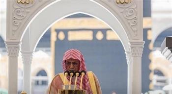   خطيب المسجد الحرام : العافية في الدين بالثبات على الحق والبعد عن الباطل