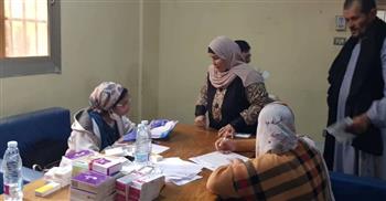   جامعة بنها تنظم قافلة طبية بقرية كفر حجازي بالتنسيق مع مؤسسة حياة كريمة