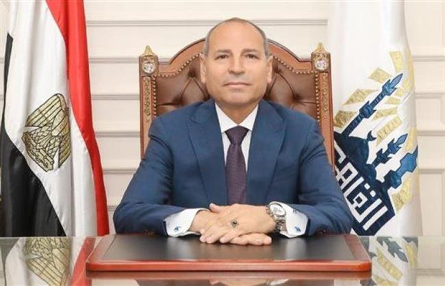 محافظ القاهرة يشدد على مديرية الشئون الصحية برفع درجة الاستعداد لاستقبال شهر رمضان