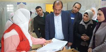   نائب وزير الصحة يتفقد وحدات طب الأسرة ببني سويف ويوصي بمعاقبة المقصرين