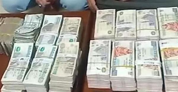 "الداخلية" تضبط قضايا اتجار غير مشروع بالنقد الأجنبي بـ 8 ملايين جنيه