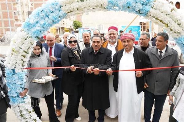 محافظ مطروح يفتتح معرض "أهلا رمضان"