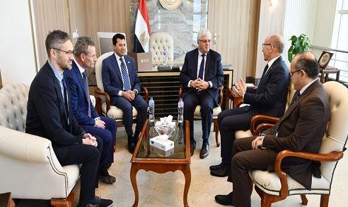 وزيرا التعليم العالي والرياضة يعقدان اجتماعًا مع رئيس الاتحاد الدولي للرياضة الجامعية