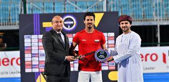   أحمد الجنايني يتوج بجائزة أفضل لاعب في كأس الأمم العالمية للهوكي