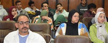   ندوة عن" امراض العصر بكلية الطب" ضمن فعاليات الاسبوع البيئى السابع عشر بجامعة جنوب الوادي 