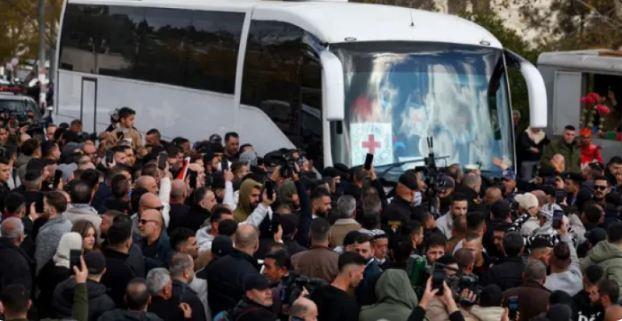 حماس: لا محادثات مع إسرائيل إلا بعد إطلاق سراح الأسرى