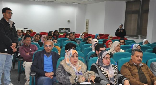جامعة حلوان تنظم ندوة توعوية لبعض الظواهر السلبية.. ومن بينها المراهنات والمقامرة