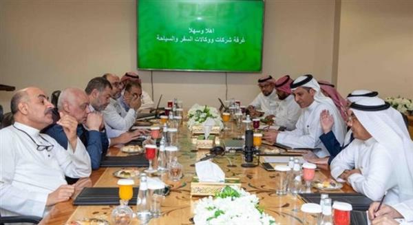 وفد غرفة السياحة يبحث استعدادات المطوفين للحج وخدمات حجاج الشركات