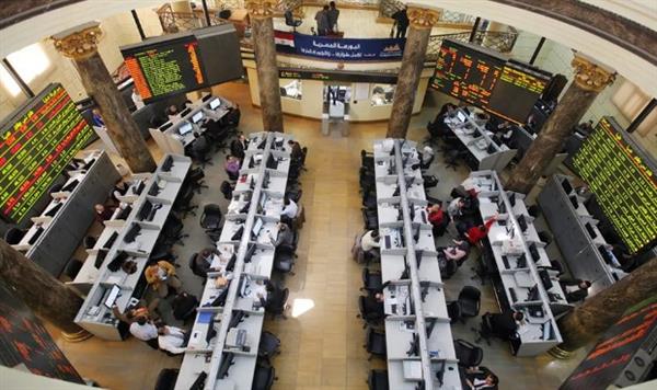 تباين أداء مؤشرات البورصة لدى إغلاق تعاملات اليوم