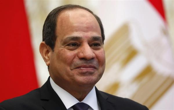الرئيس السيسي يهنئ أمير دولة الكويت بذكرى العيد الوطني