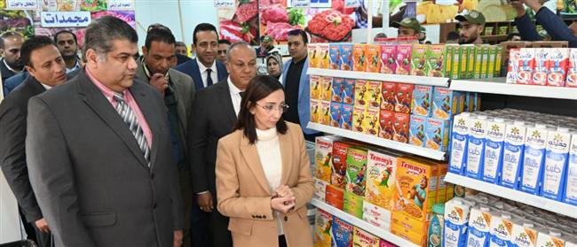 استعدادا لـ رمضان.. محافظ البحيرة تفتتح المنفذ الثابت لجهاز مستقبل مصر بكوم حمادة