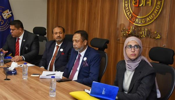 هيئة الدواء تستقبل وفد شركة سكوير البنجلاديشية بالتعاون مع الهيئة العامة للاستثمار والمناطق الحرة