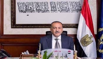   محافظ أسيوط: إيقاف 4 قيادات ومعلمين عن العمل وتحويلهم للتحقيق بمدرسة النيل الإعدادية بنين