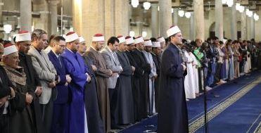 صلاة التراويح 20 ركعة بالجامع الأزهر