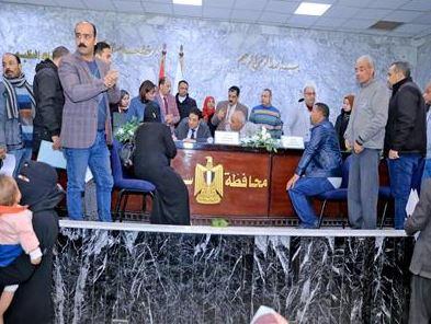 تواصل فعاليات اللقاء الجماهيري الأسبوعي للاستماع لمطالب المواطنين بمحافظة سوهاج
