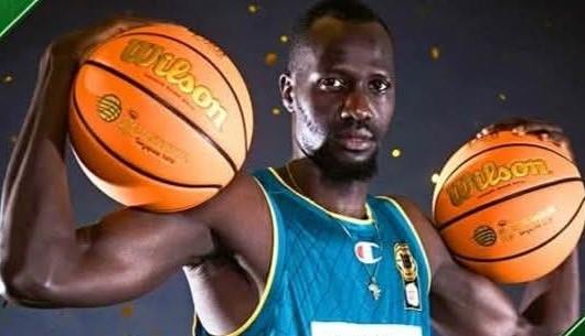 سلة الاتحاد السكندري تتعاقد مع لاعب منتخب جنوب السودان "ماجوك دينج "