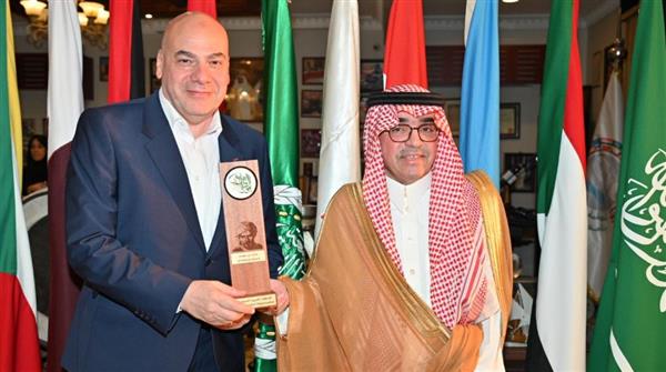 المنظمة العربية للسياحة تكرم عدد من الشخصيات البارزة بجائزة ابن بطوطة للسياحة