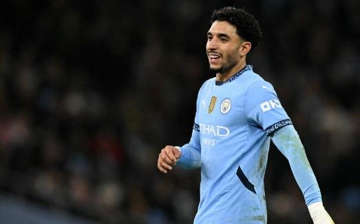 عمر مرموش يقود هجوم مان سيتي أمام توتنهام بالدوري