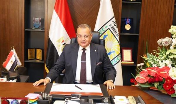 محافظ جنوب سيناء يهنئ الرئيس السيسي بقرب حلول شهر رمضان