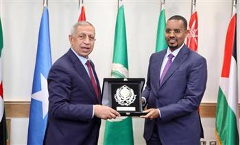 وزير العدل بجمهورية الصومال يشيد بإنجازات الأكاديمية العربية للعلوم والتكنولوجيا