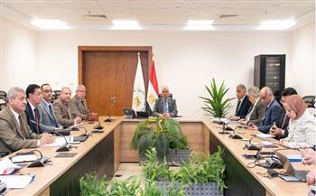   سويلم وجلال يبحثان المشروعات المشتركة بين الرى والوطنية للمقاولات