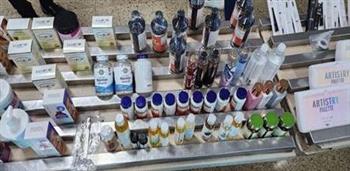   ضبط 4 أشخاص لقيامهم بتصنيع مستحضرات التجميل بدون ترخيص بالقاهرة