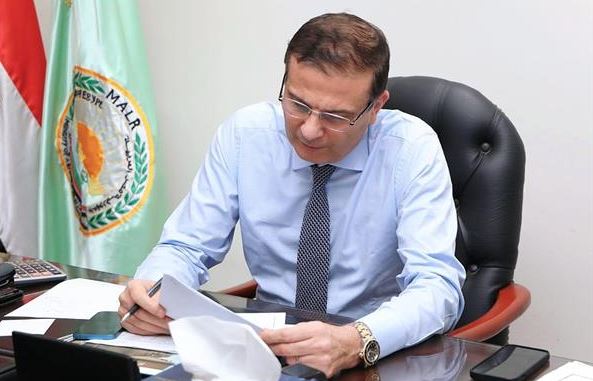 وزير الزراعة يؤكد أهمية التنسيق بين كافة جهات الوزارة من أجل التنمية المستدامة